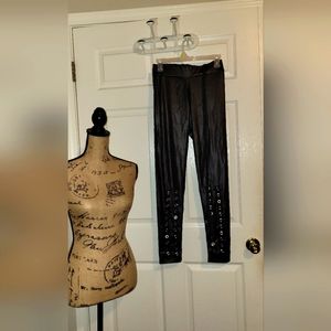 NWOT Woman's Pants